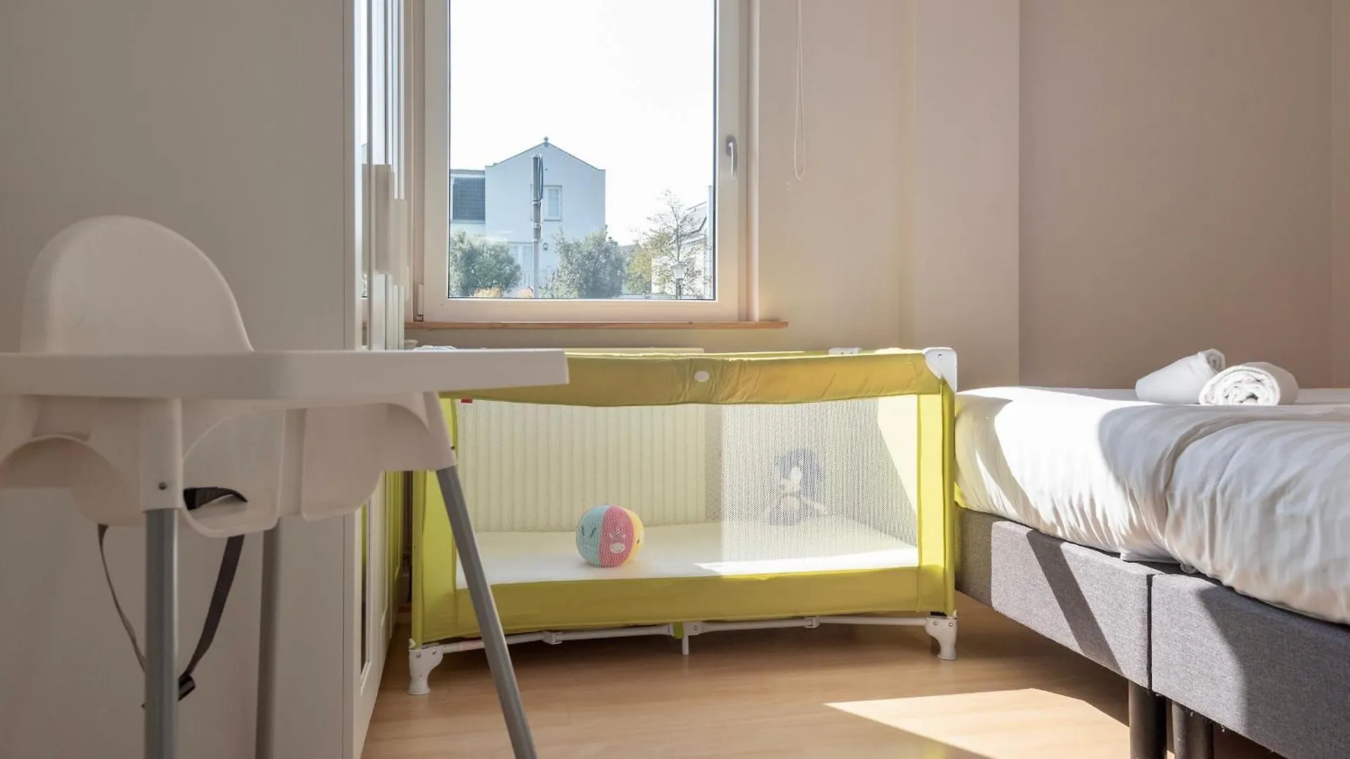 Spacious Family Holiday Home  Zandvoort Nederland
